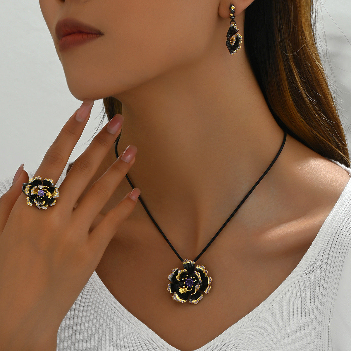 Conjunto de collar, pendientes y anillo de aleación retro con girasol floral y diamantes de imitación para mujer