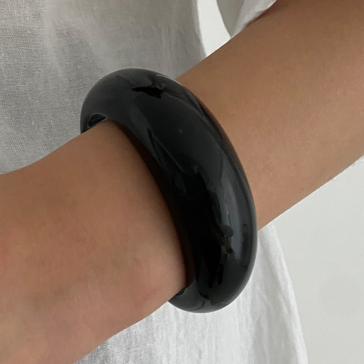 Pulsera de esclava abierta con forma de anillo geométrico minimalista para mujer, de aleación con acabado chapado