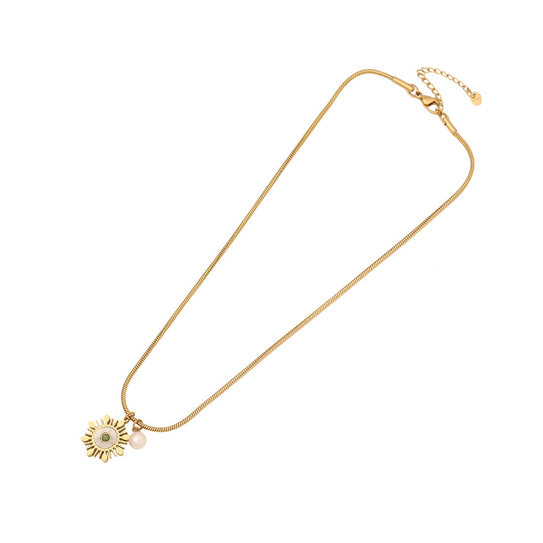 Fashionable Heart-Shaped Stainless Steel Necklace with Pearl Flower Pendant and Plated Finish for Women