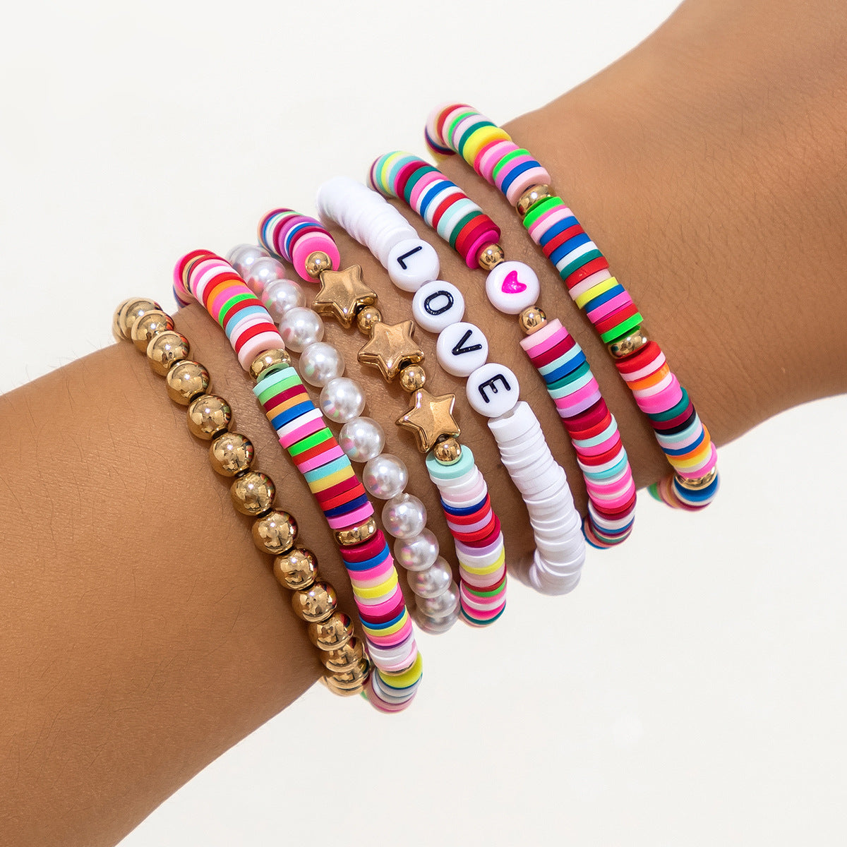 Set di braccialetti bohémien con alfabeto in resina a forma di stella, nappe e dettagli a catena, da donna