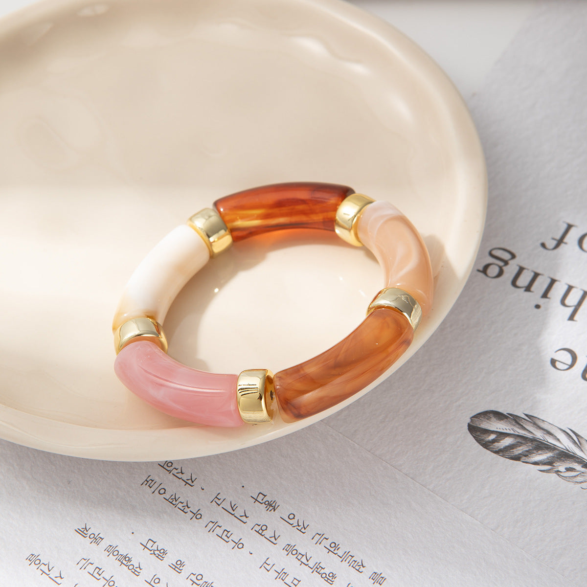Vintage Polished Acrylic Bracelet with Marble Texture