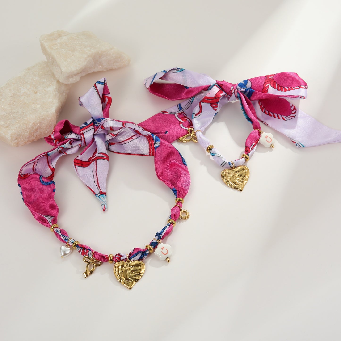 Elegante collar con colgante de corazón de acero inoxidable con acabado chapado para mujer, accesorio de moda para la oficina