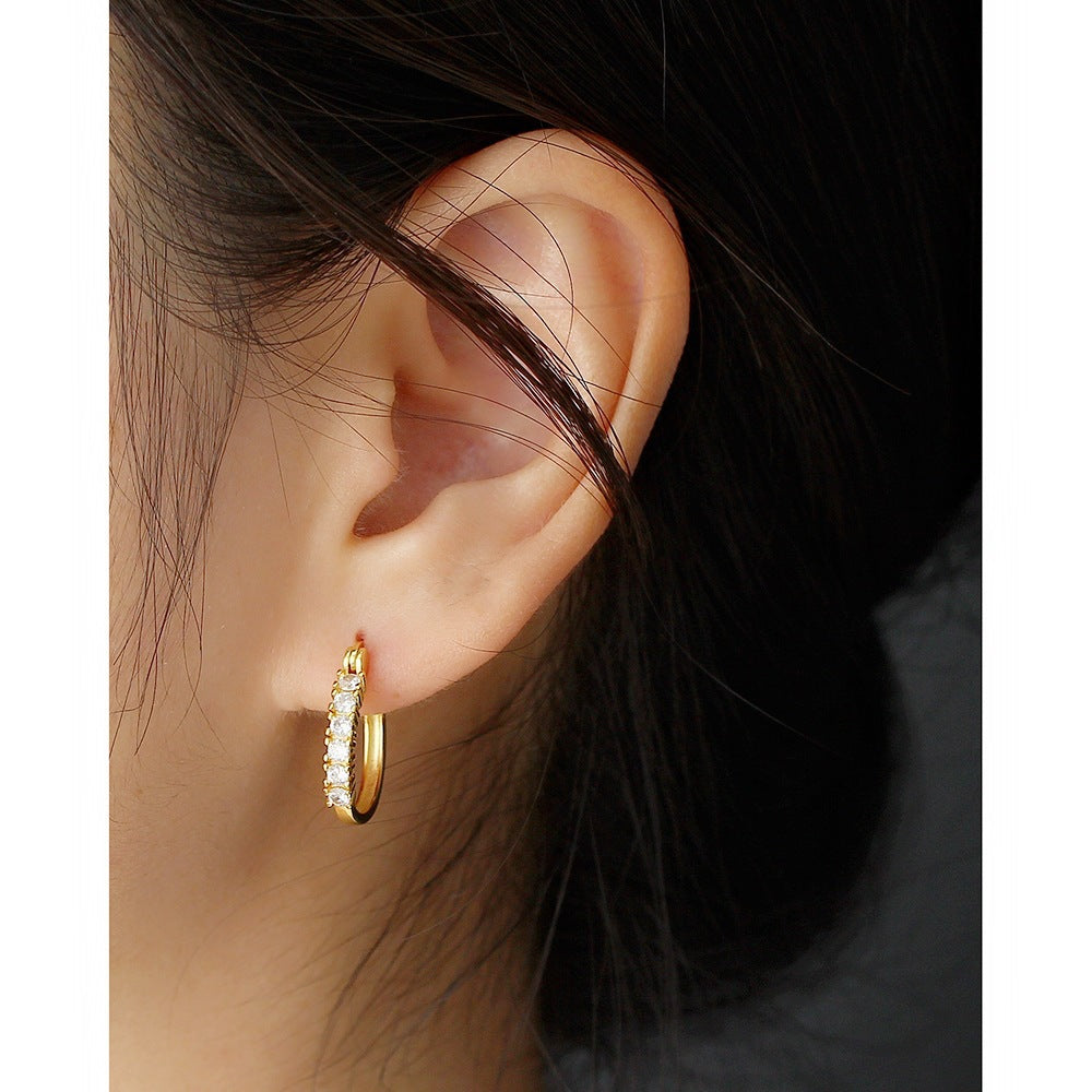 Orecchini a Cerchio a U Geometrici Minimalisti con Zirconi Brillanti Incastonati in Argento Sterling Placcato Rodio da Donna