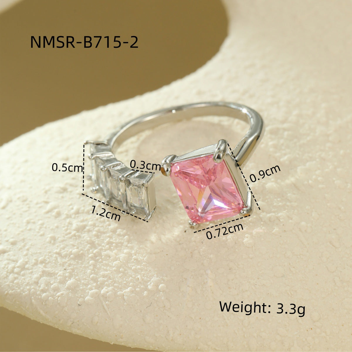 Anillo Abierto Lujoso Minimalista de Acero de Titanio con Incrustaciones de Circonita Cuadrada y Diseño de Corazón para Mujer