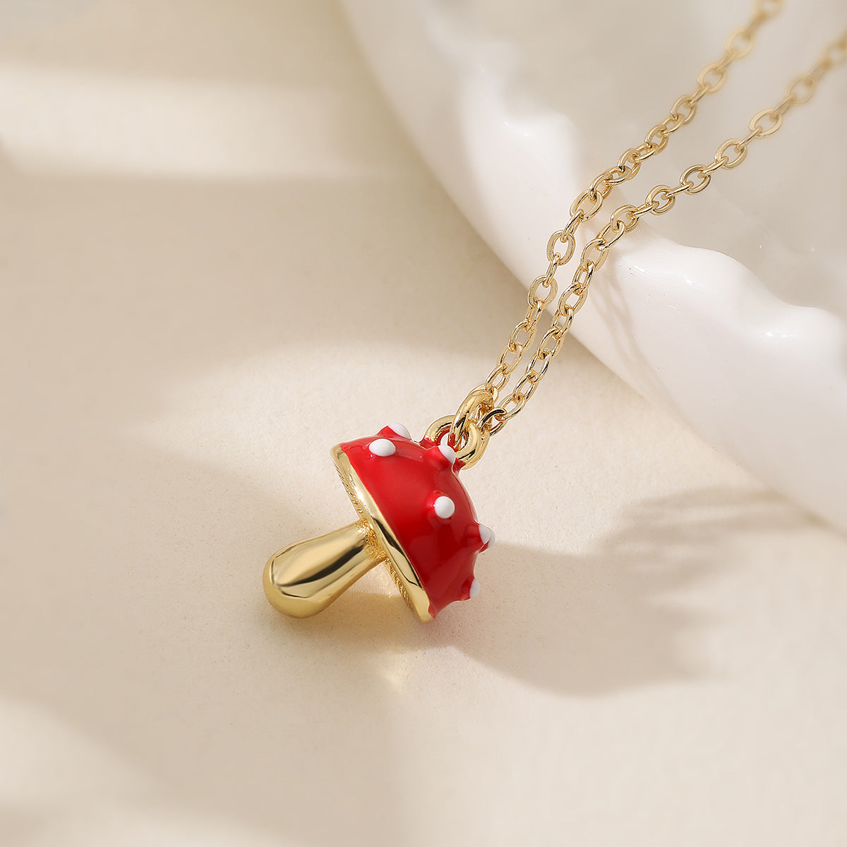 Minimalist Gold Plated Drip Oil Geometric Mushroom Pendant Necklace for Women