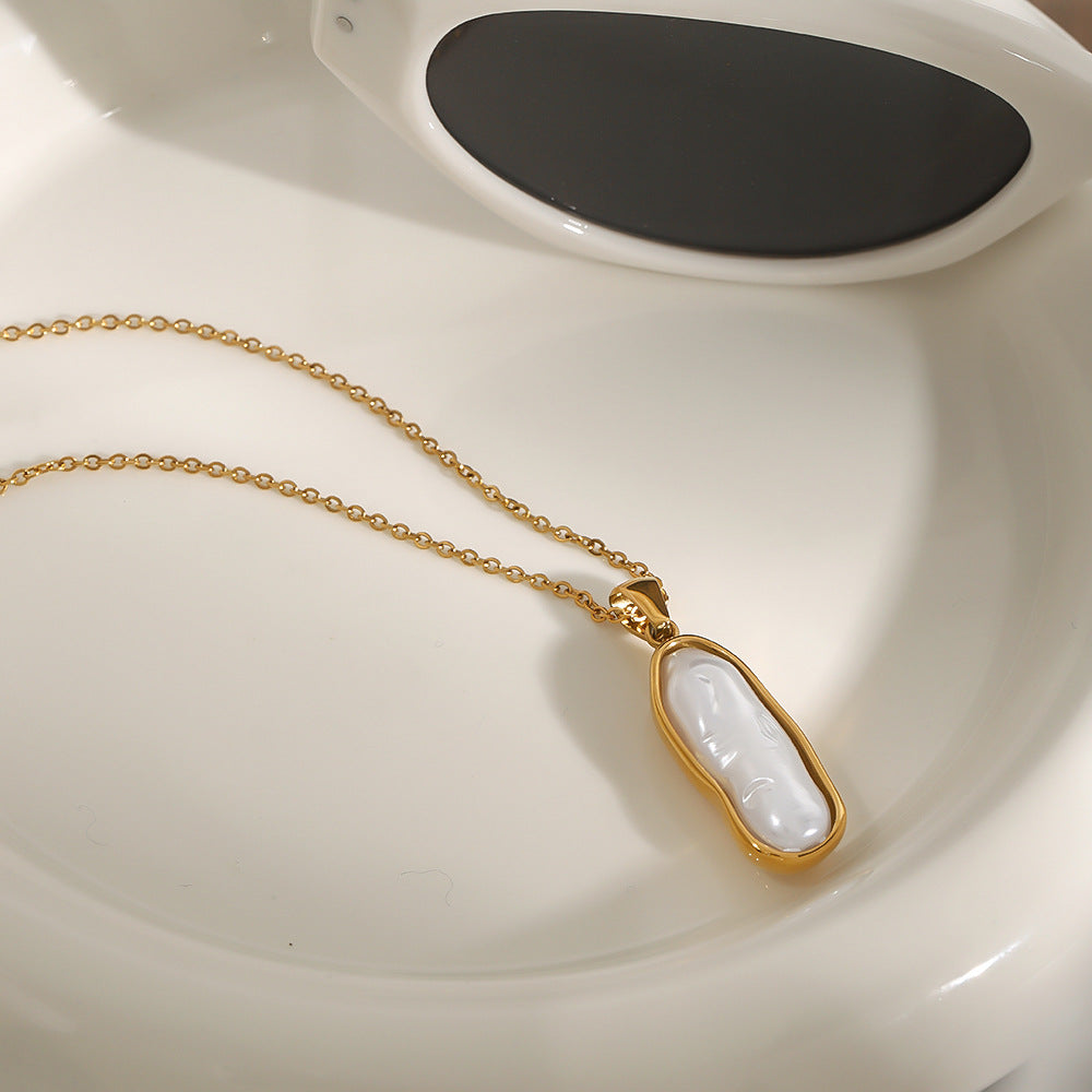 Elegant 18K Gold Plated Geometric Titanium Steel Pearl Necklace for Women
