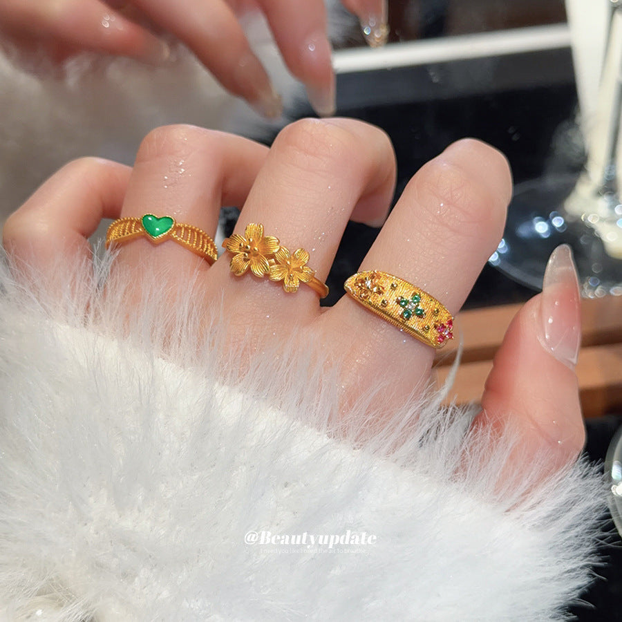 Anello aperto floreale per donna ispirato al vintage in rame con finitura smaltata e accenti di zirconi