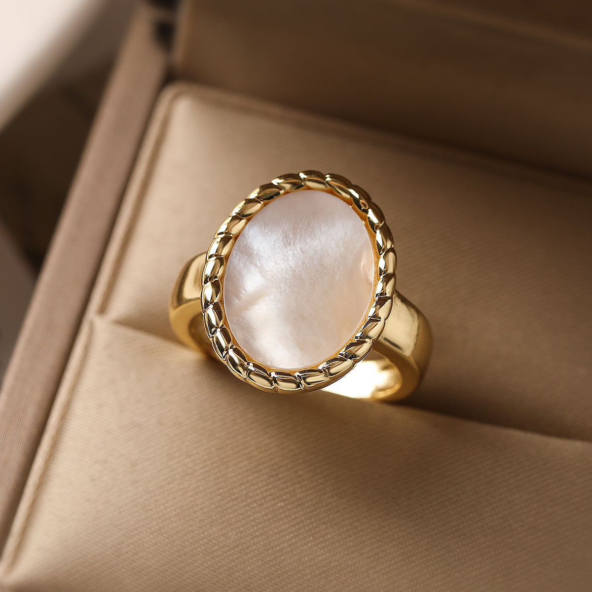 Minimalist Geometric Open Ring for Women Made of Brass with 18K Gold Plating and White Abalone Inlay