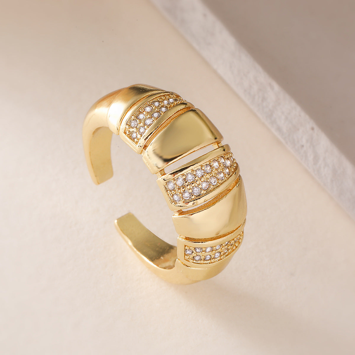 Geometric Open Ring for Women with Zircon Inlay and Electroplated Copper Finish, Fashionable Minimalist Statement Jewelry