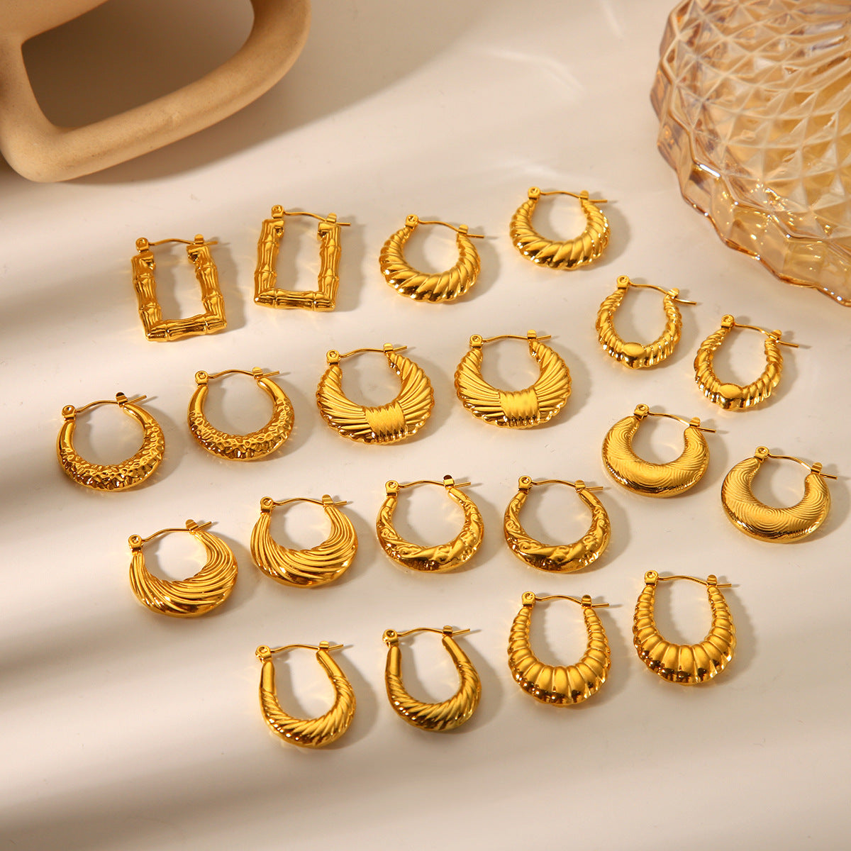 Fashion Geometric Textured U-Shaped 18K Gold Plated Stainless Steel Earrings for Women