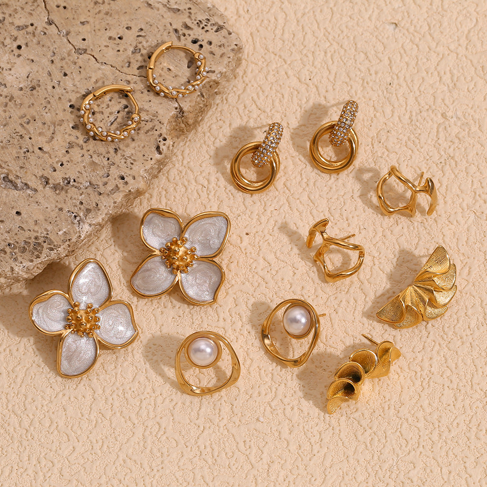 Orecchini a perno da donna minimalisti geometrici a petalo in acciaio inossidabile con placcatura in oro 18K