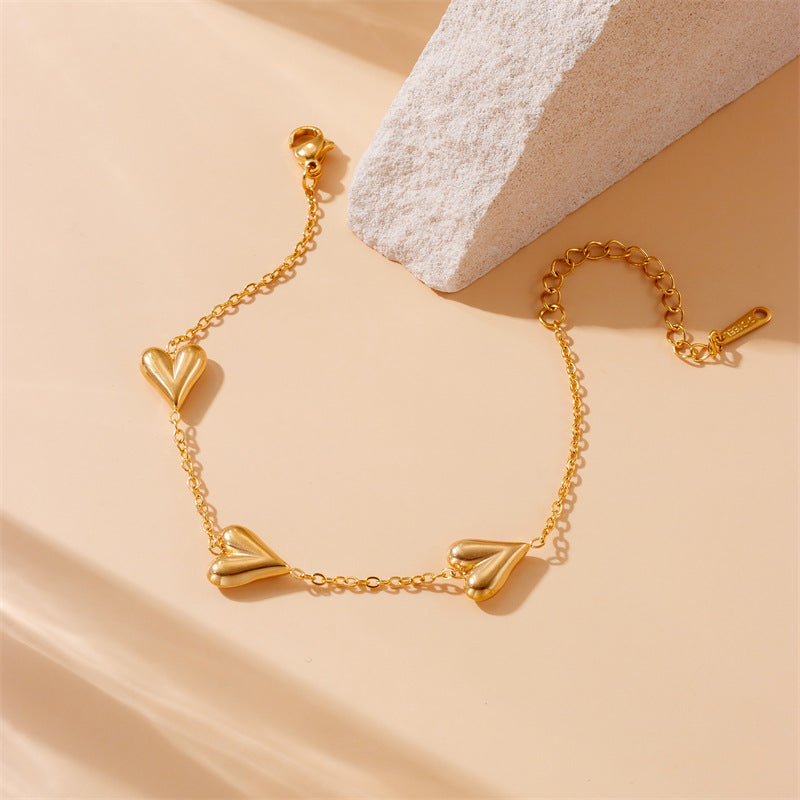 Gold Plated Stainless Steel Heart Charm Bracelet and Necklace Set for Women Fashionable Office Lady Commuting Jewelry
