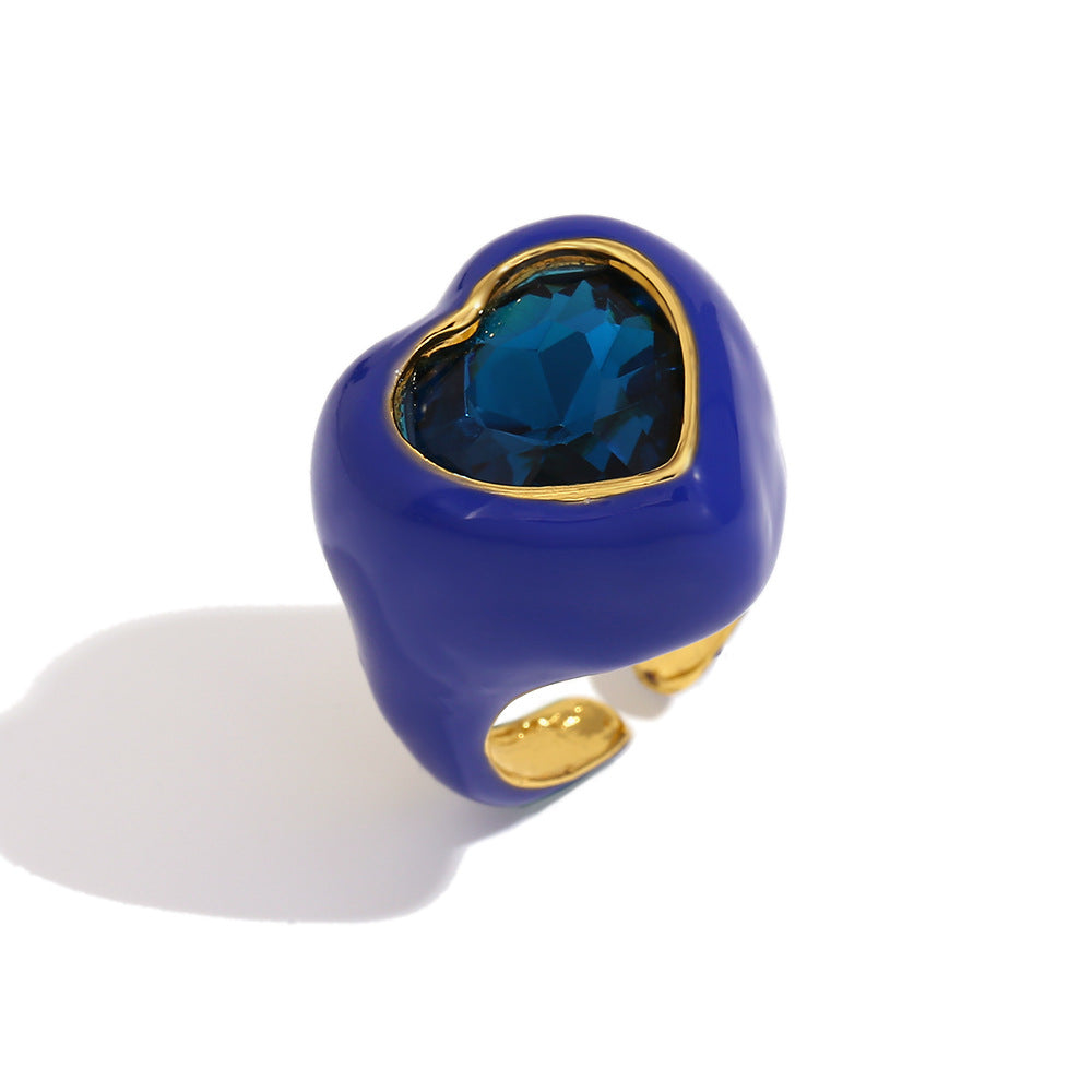 Anello da donna alla moda minimalista a forma di cuore in acciaio inossidabile con placcatura in oro 18 carati e finitura smaltata