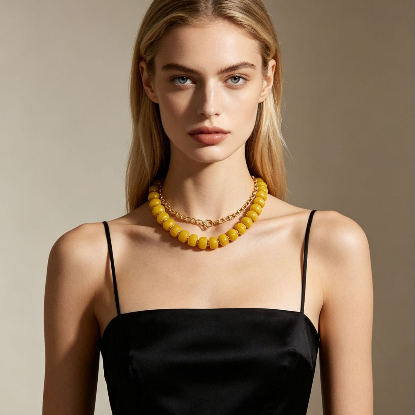 Luxury Heart Resin Pendant Acrylic Bead Necklace for Women