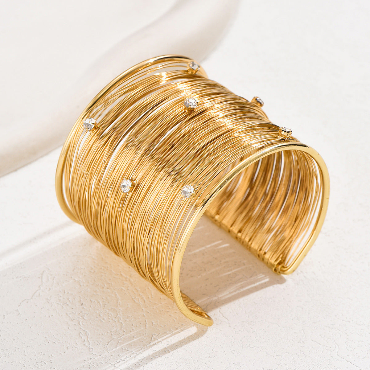 Pulsera minimalista de aleación de zinc ovalada geométrica con incrustaciones de diamantes de imitación para mujer, brazalete ajustable