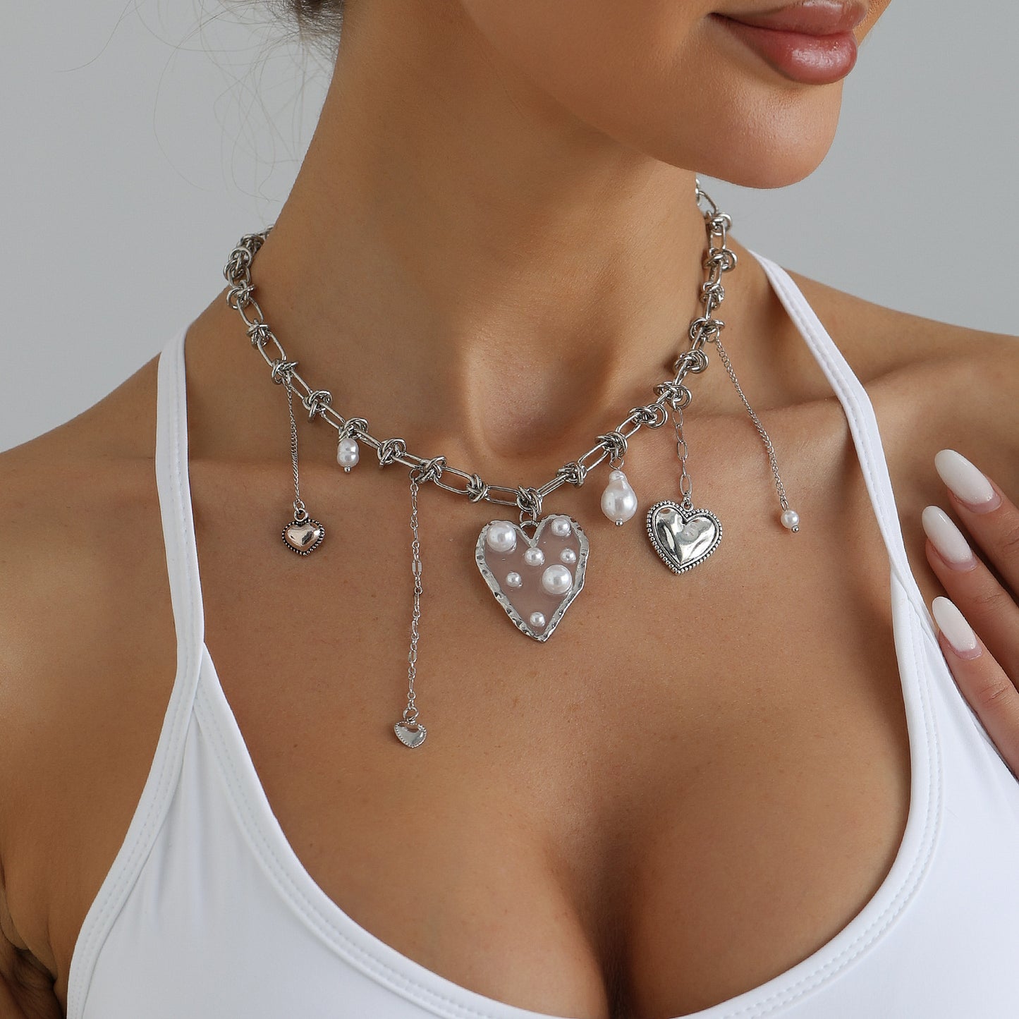 Sweet Streetwear Irregular Heart Geometric Alloy Plated Necklace with Pearl Pendant Multi-layer Cable Chain for Women and Men