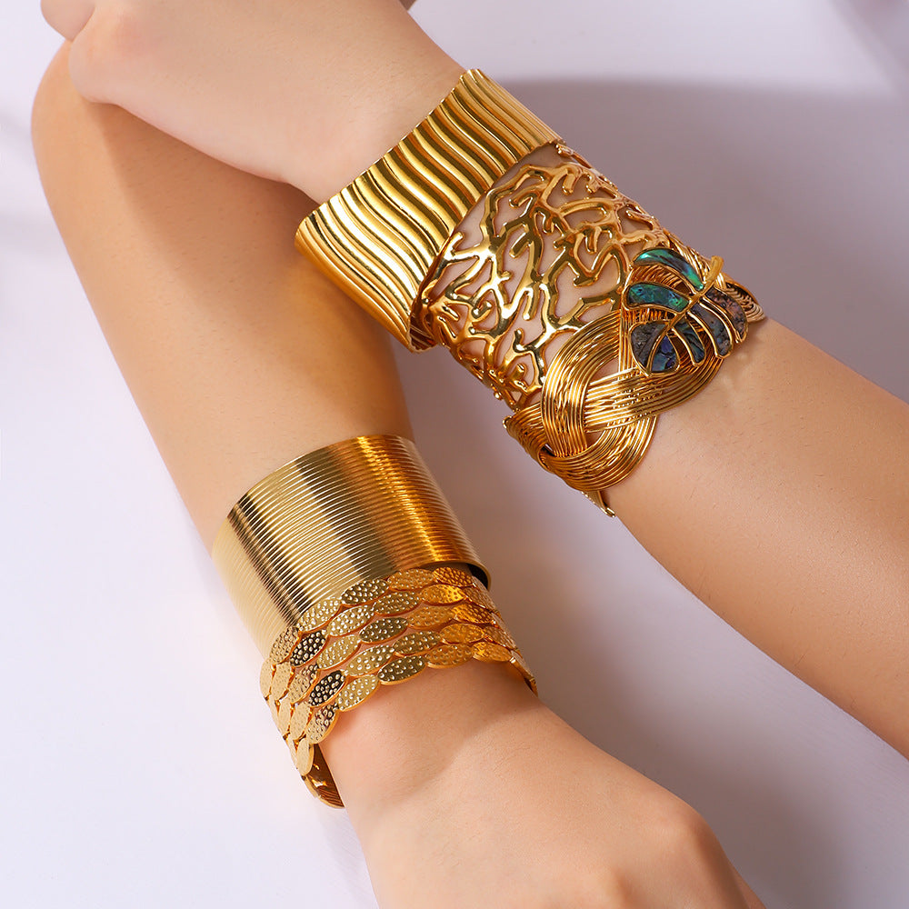 Ins Style Irregular Leaf-Shaped Stainless Steel Bracelet with 18K Gold Plating for Women
