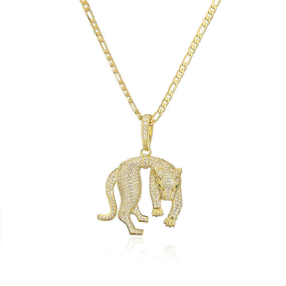 Collana con Pendente a Leopardo in Stile Punk in Rame con Placcatura in Oro Vero e Intarsio di Zirconi per Donne