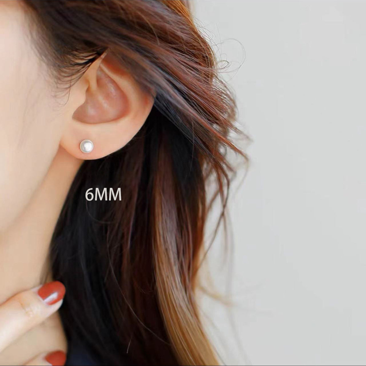 Sweet Round Imitation Pearl Resin Stud Earrings