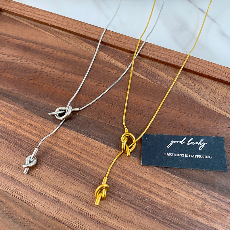 Minimalist Adjustable Titanium Steel Plated Necklace with Knot Detail for Unisex