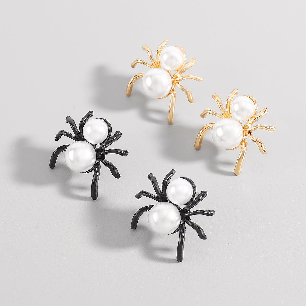 Vintage Spider Stud Earrings in Alloy with Imitation Pearl Finish Electroplated for Women