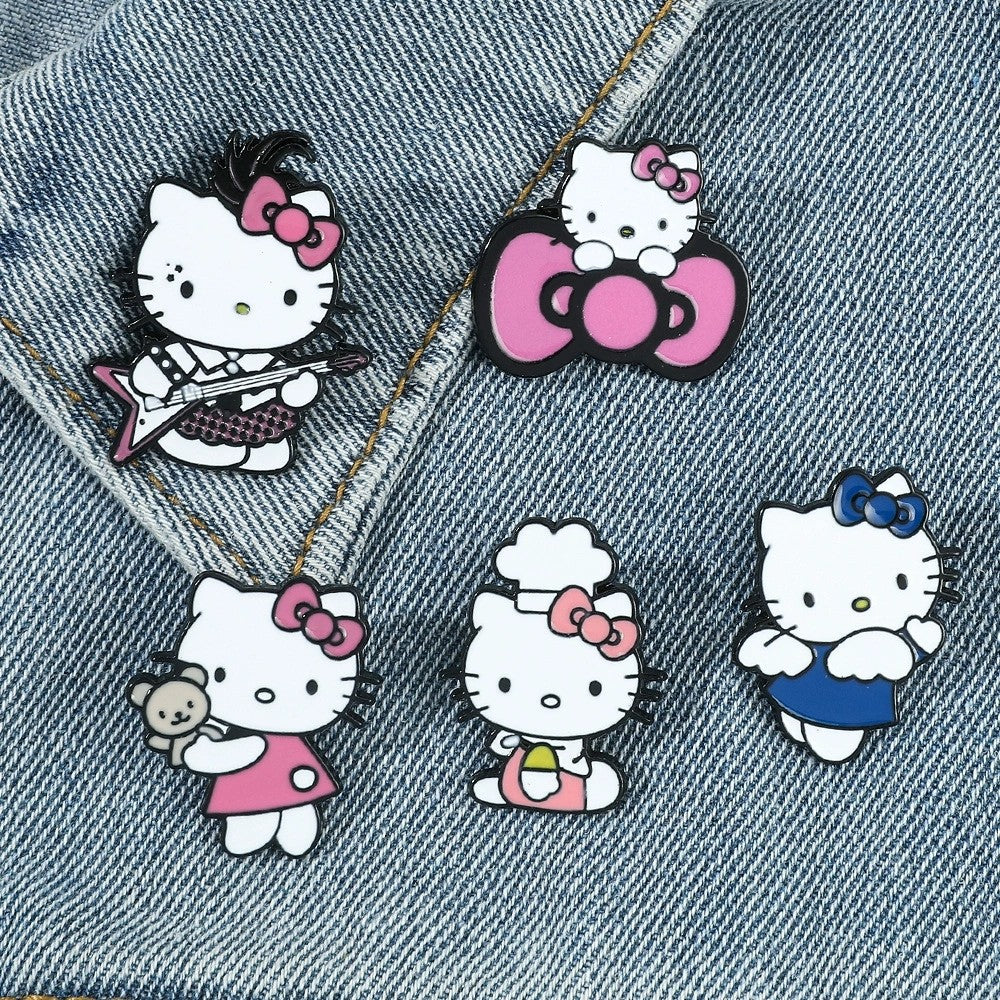 Spilla Sanrio Cartoon Kawaii con Acrilico e Lega di Zinco, Forma di Animale e Personaggio, Finitura in Resina Drip, Accessorio Moda Unisex