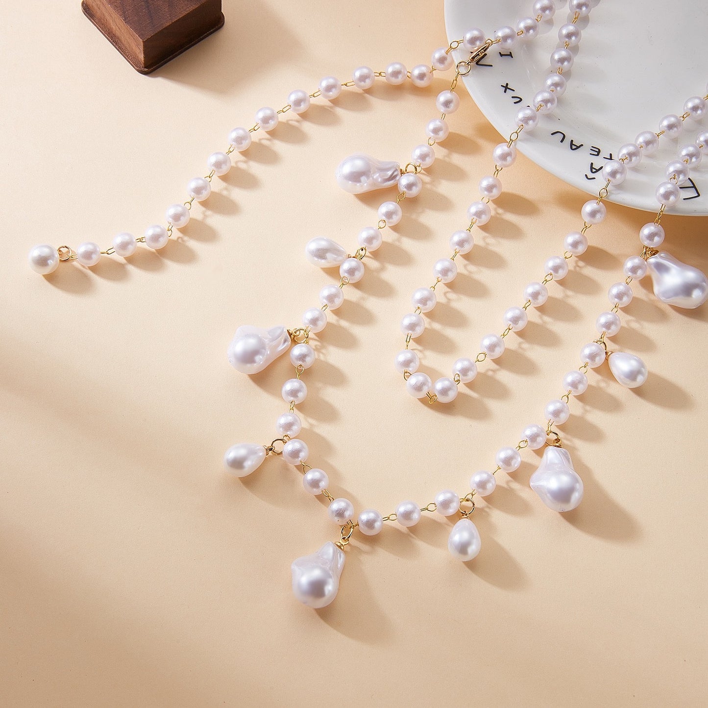 Geometric Imitation Pearl Plated Chain Necklace for Women