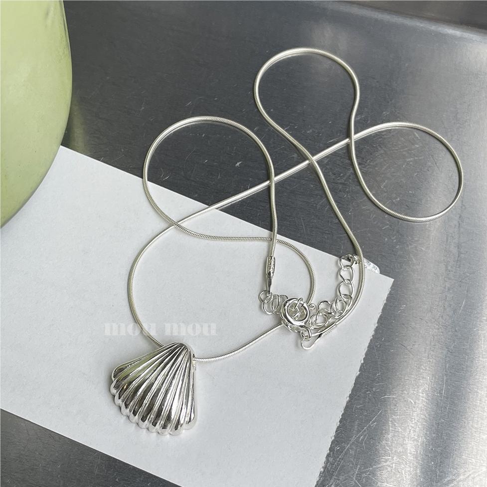 Minimalist Geometric Seashell Pendant Necklace in 925 Sterling Silver with Plated Finish on Snake Chain