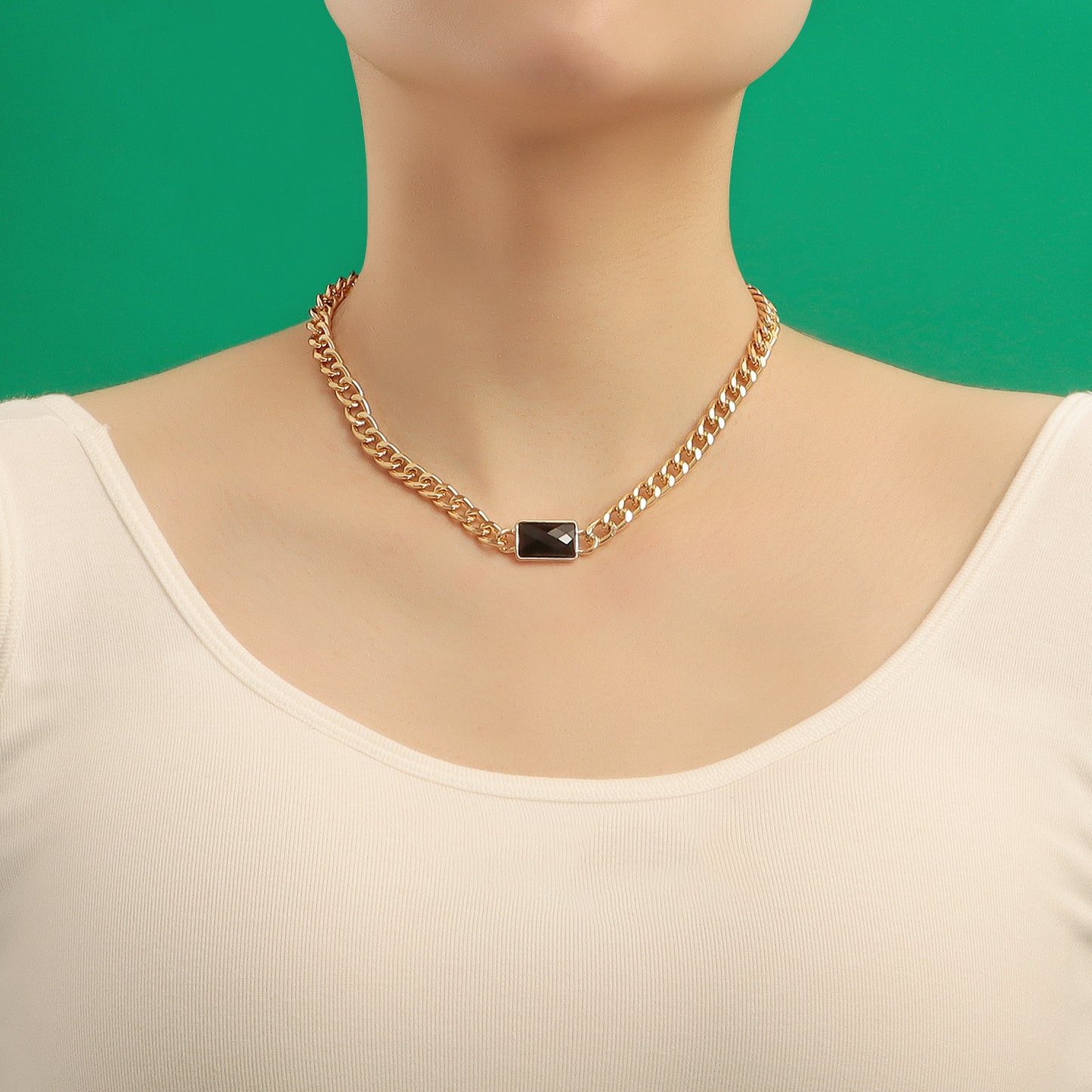 Geometric Black Alloy Pendant Necklace with Plated Finish for Women Locket Chain Style