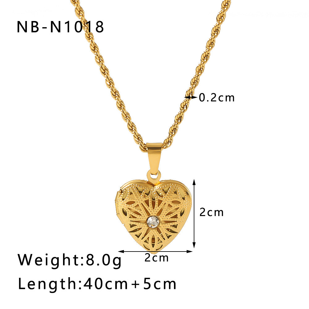 Collana minimalista a forma di libro da donna con catena in acciaio inossidabile e chiusura a cuore in acciaio al titanio placcato in oro 18 carati