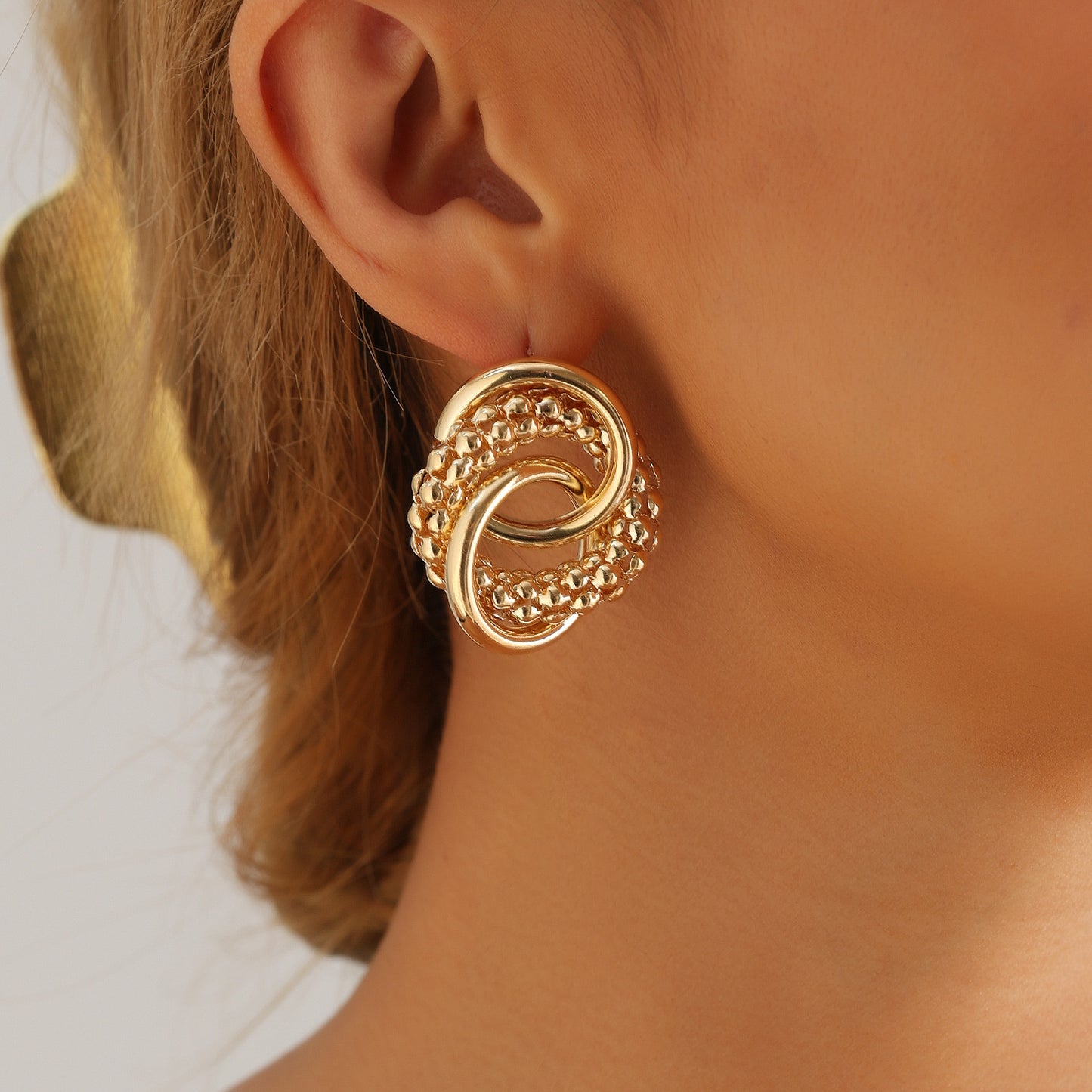 Minimalist Geometric Circular Metal Stud Earrings with Plating Finish for Women