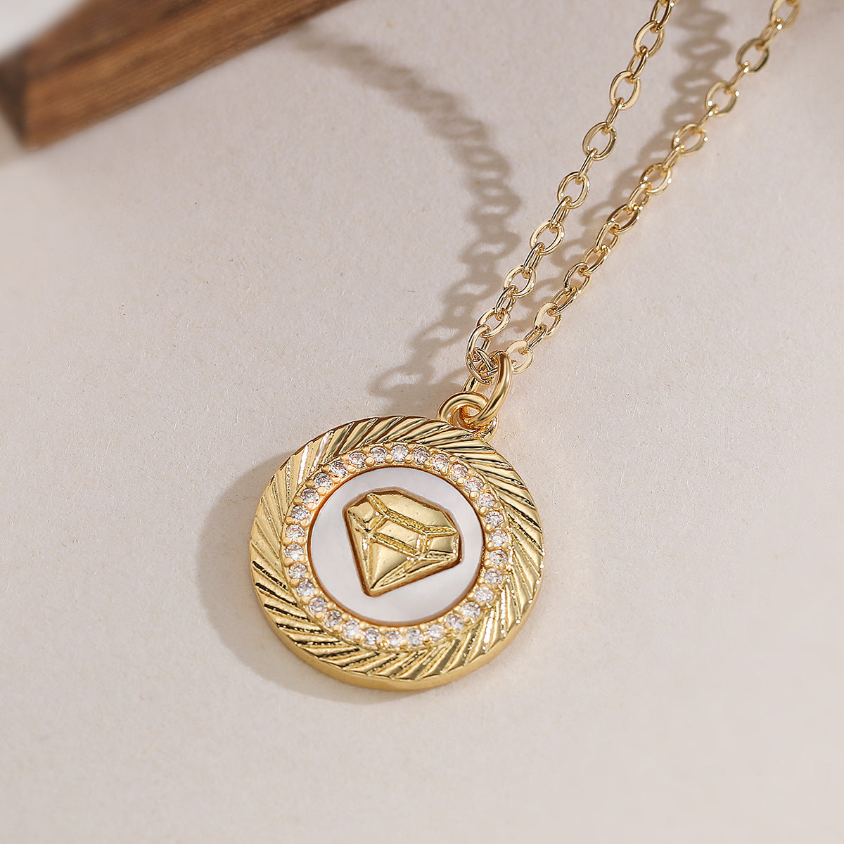 Minimalist Round Cat Paw Butterfly Lightning Geometric Brass Pendant Necklace for Women