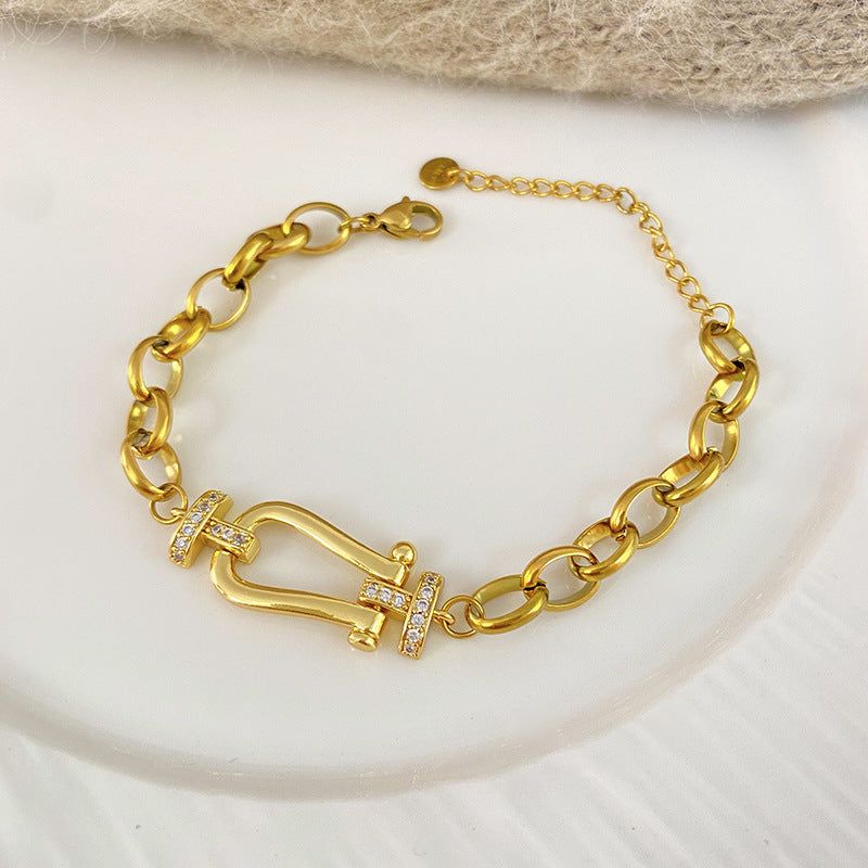 Minimalist Luxury Gold Plated Horseshoe Titanium Steel Bracelet Unisex