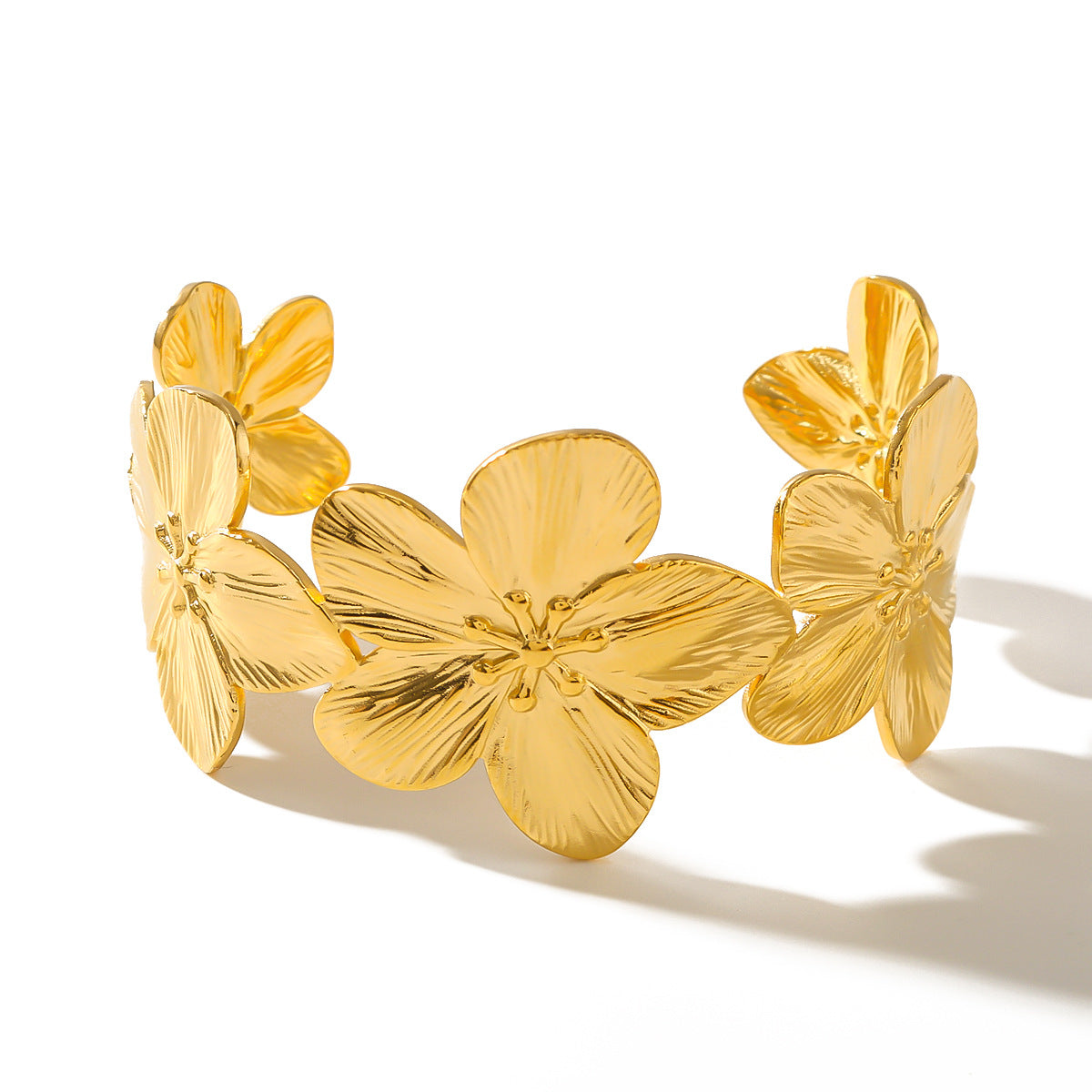 Elegante Bracciale Floreale in Acciaio Inossidabile Placcato Oro 18K da Donna, Gioiello Accattivante Leggero e alla Moda