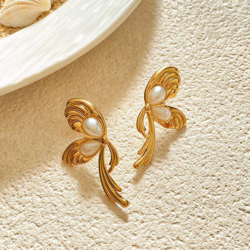Sweet Gold Plated Textured Irregular Heart Brass Stud Earrings