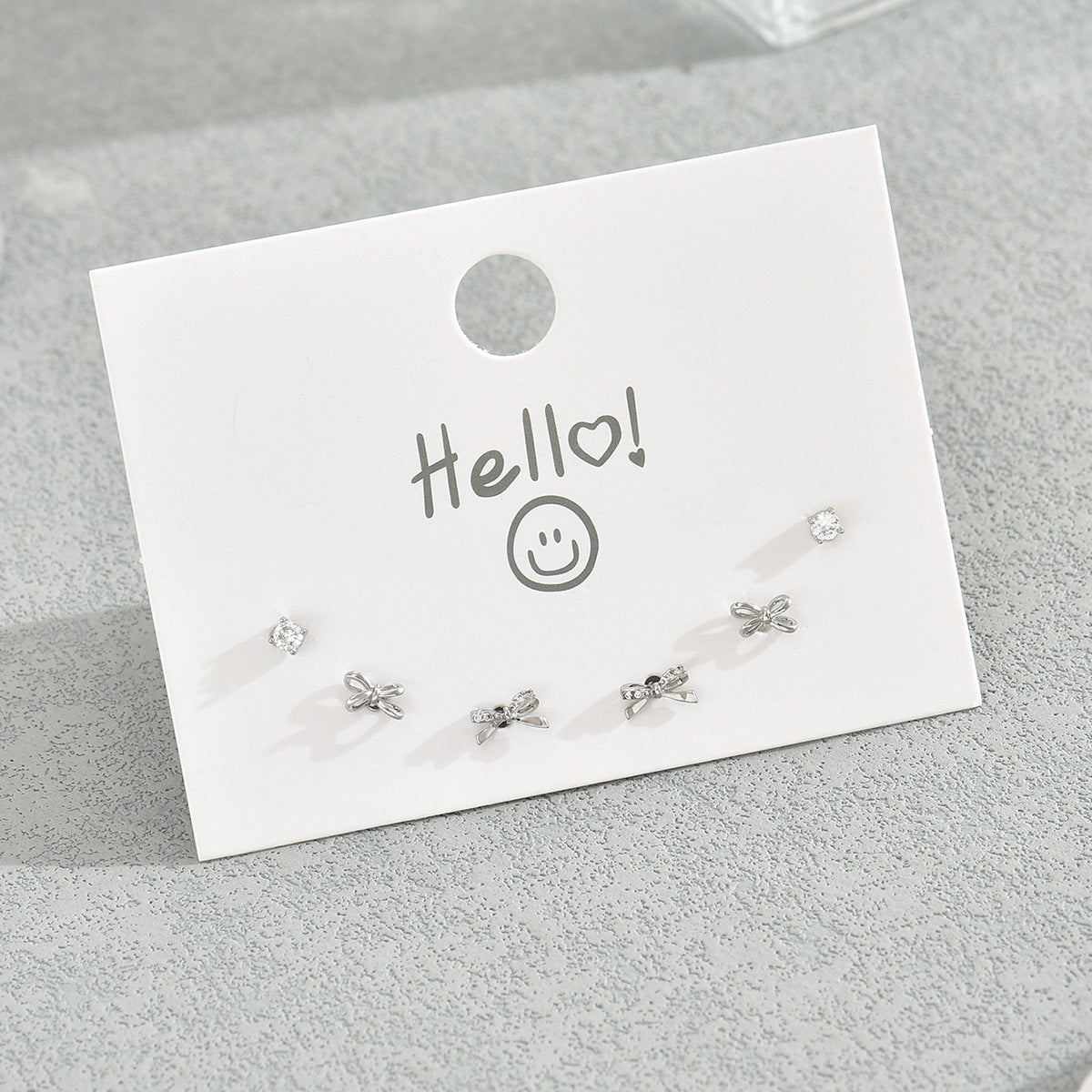Pendientes de tuerca minimalistas de cobre con incrustaciones de circonita para mujer, conjunto de joyas versátiles para el día a día