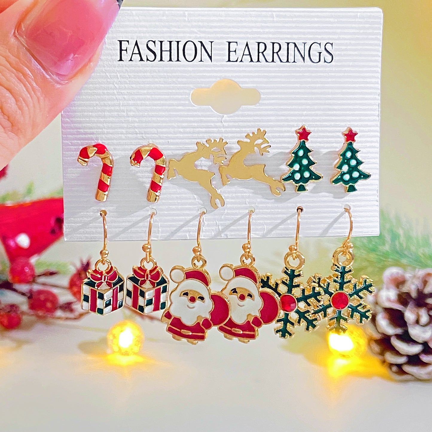 Set de pendientes de aleación con motivos navideños de muñeco de nieve, copo de nieve, reno y árbol de Navidad para mujer