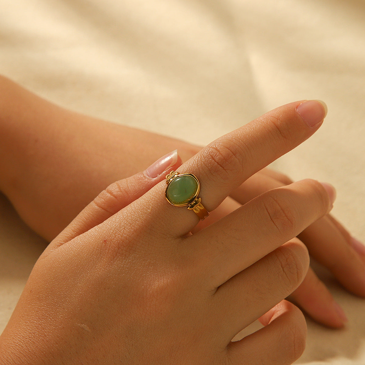 Vintage French Style 18K Gold Plated Elliptical Green Gemstone Titanium Steel Open Ring for Women