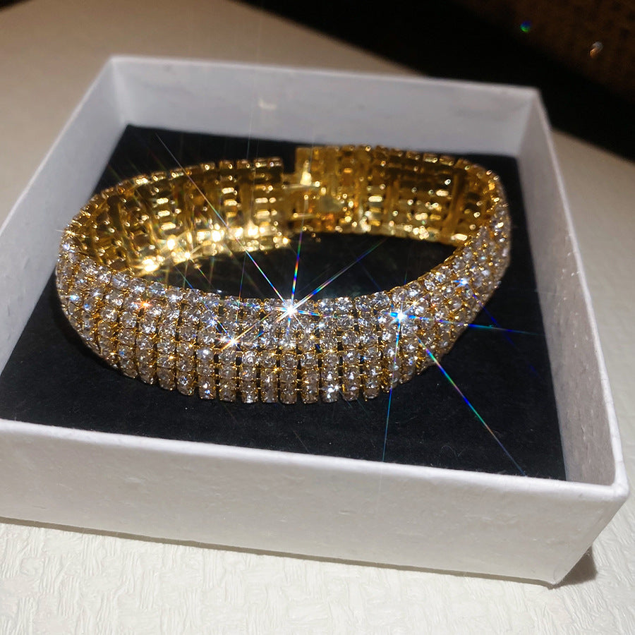Pulsera redonda de metal minimalista con incrustaciones de diamantes de imitación para mujer, brazalete elegante de estilo de lujo