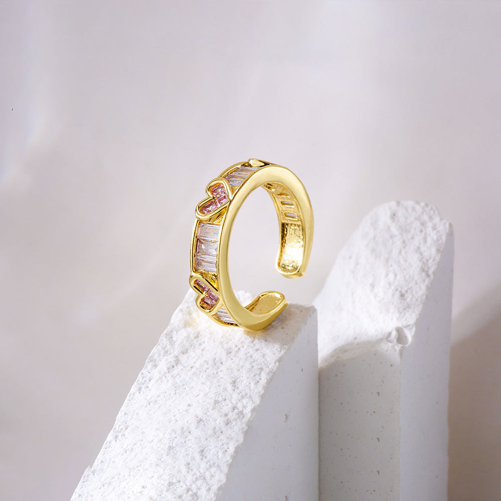 Anello a cuore vuoto geometrico da donna in ottone placcato oro 18K con micro incastonatura a pavé