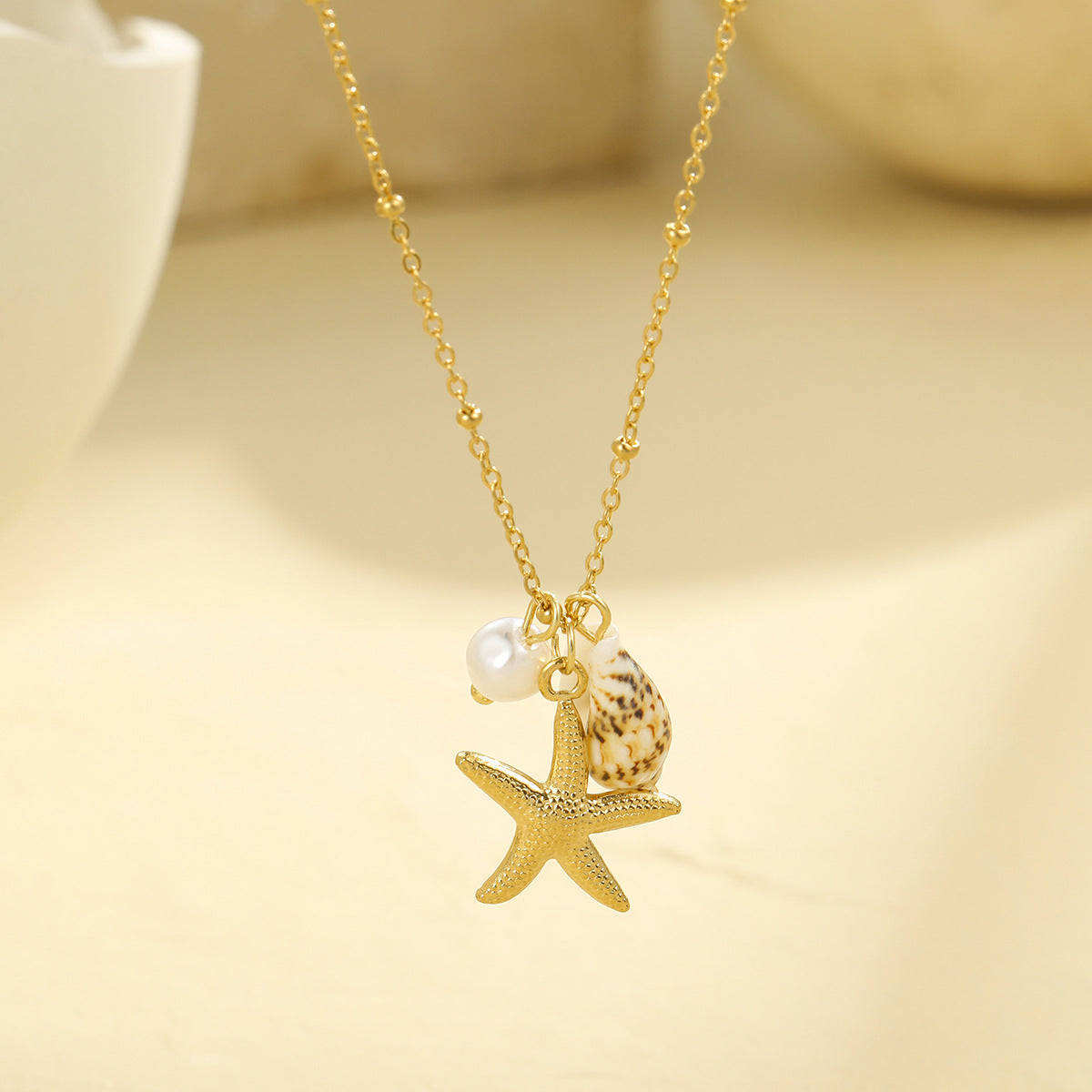 Collana alla Moda con Ciondoli a Stella Marina e Conchiglia in Acciaio Inossidabile con Finitura Placcata per Donna, Catena Clavicola a Tema Marino