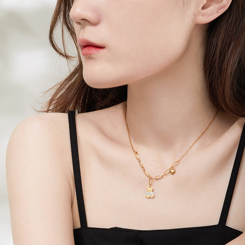 Cute Bear Pendant Necklace in Titanium Steel with Plated Finish for Women, O-Chain Minimalist Geometric Locket Necklace, Sweet and Fresh Style Everyday Jewelry