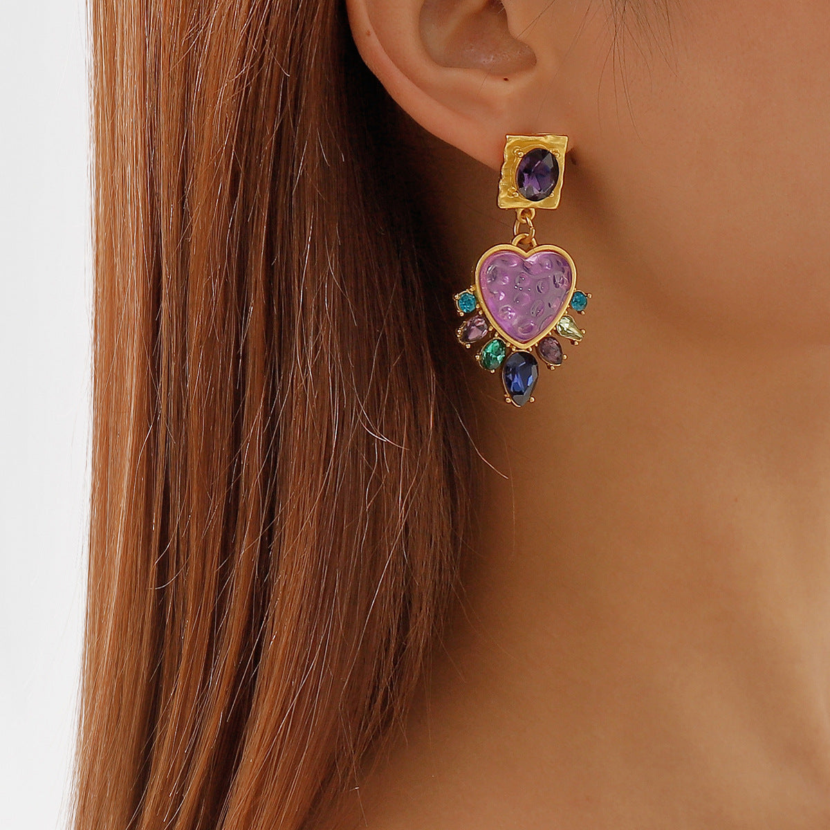 Pendientes de resina con incrustaciones de diamantes de imitación y baño de oro, estilo geométrico retro de Hong Kong para mujer