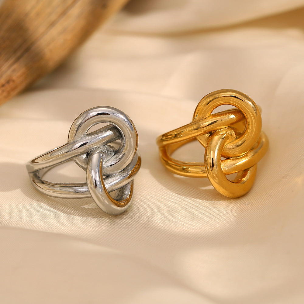 Fashionable Minimalist Geometric Stainless Steel Ring with 18K Gold Plating Double-Knotted Twisted Design for Women