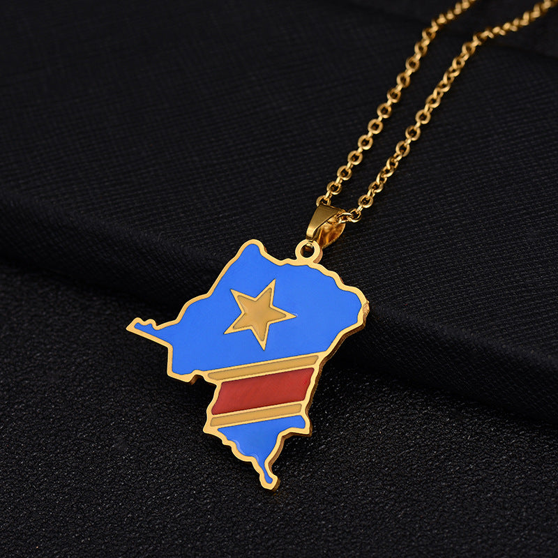 Elegante collana pendente a stella geometrica in acciaio inossidabile con ciondolo in acciaio al titanio e finitura galvanizzata per abbigliamento unisex alla moda