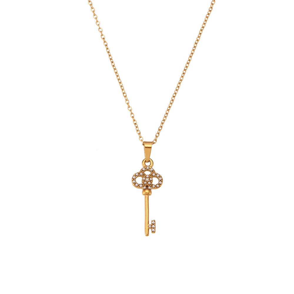 Collar con colgante en forma de llave de moda minimalista de acero de titanio con diseño calado antiguo y acabado galvanizado
