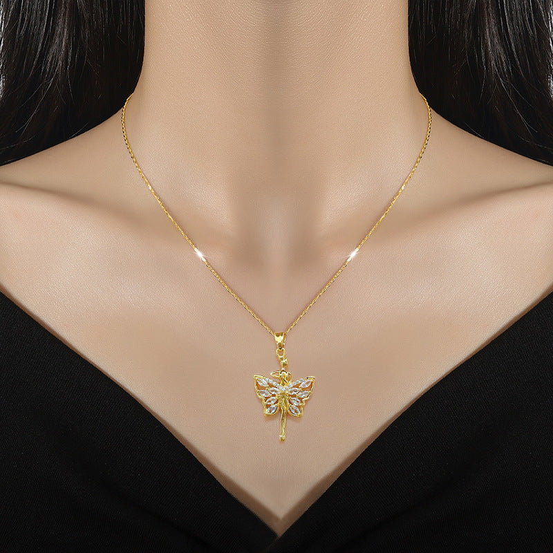 Collana con ciondolo a farfalla di lusso per donna e uomo, in acciaio inossidabile, geometrica, con strass, collana a catena