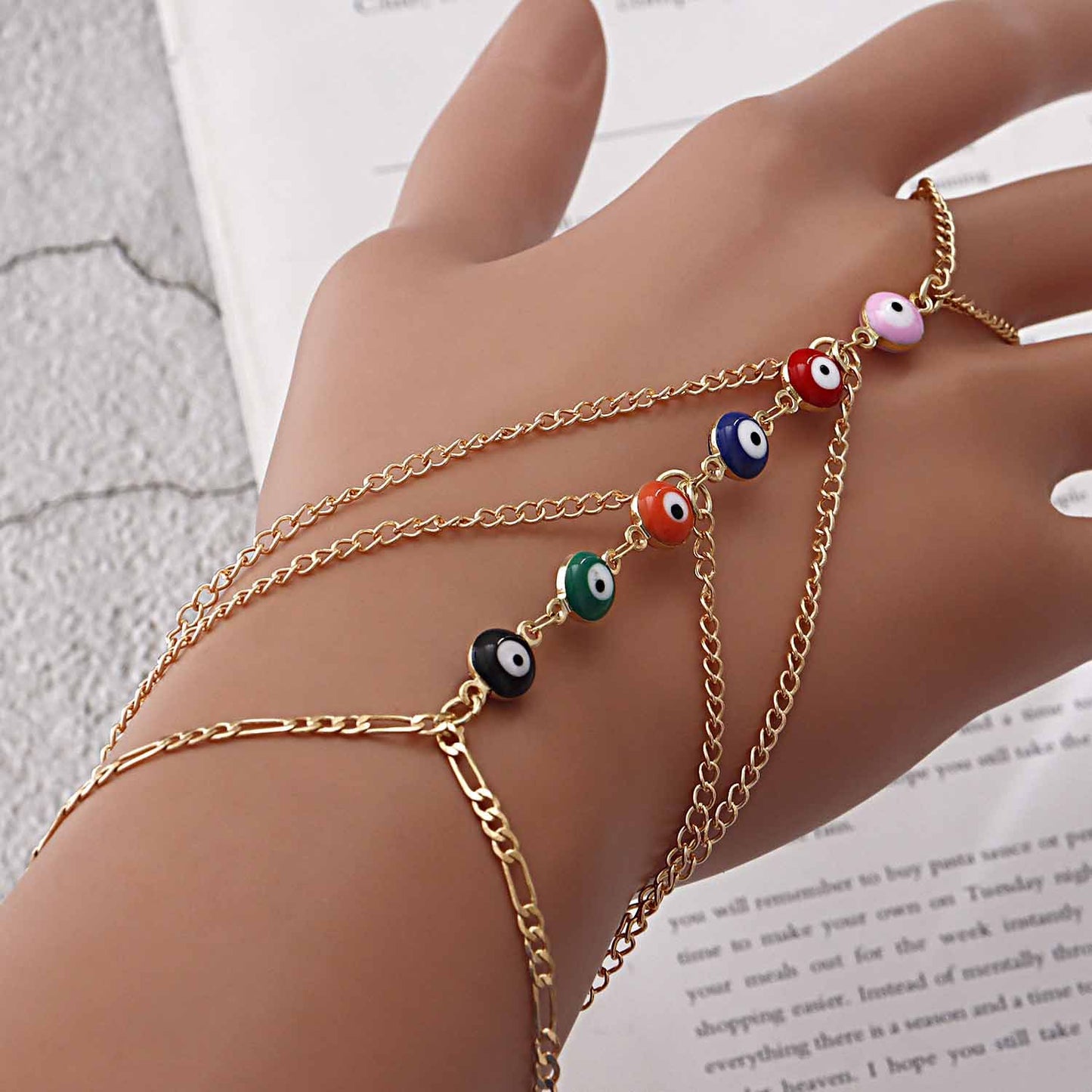 Bracciale Punk in Lega a Cuore con Intarsio di Strass da Donna, Accessorio di Moda Geometrico Elettroplaccato