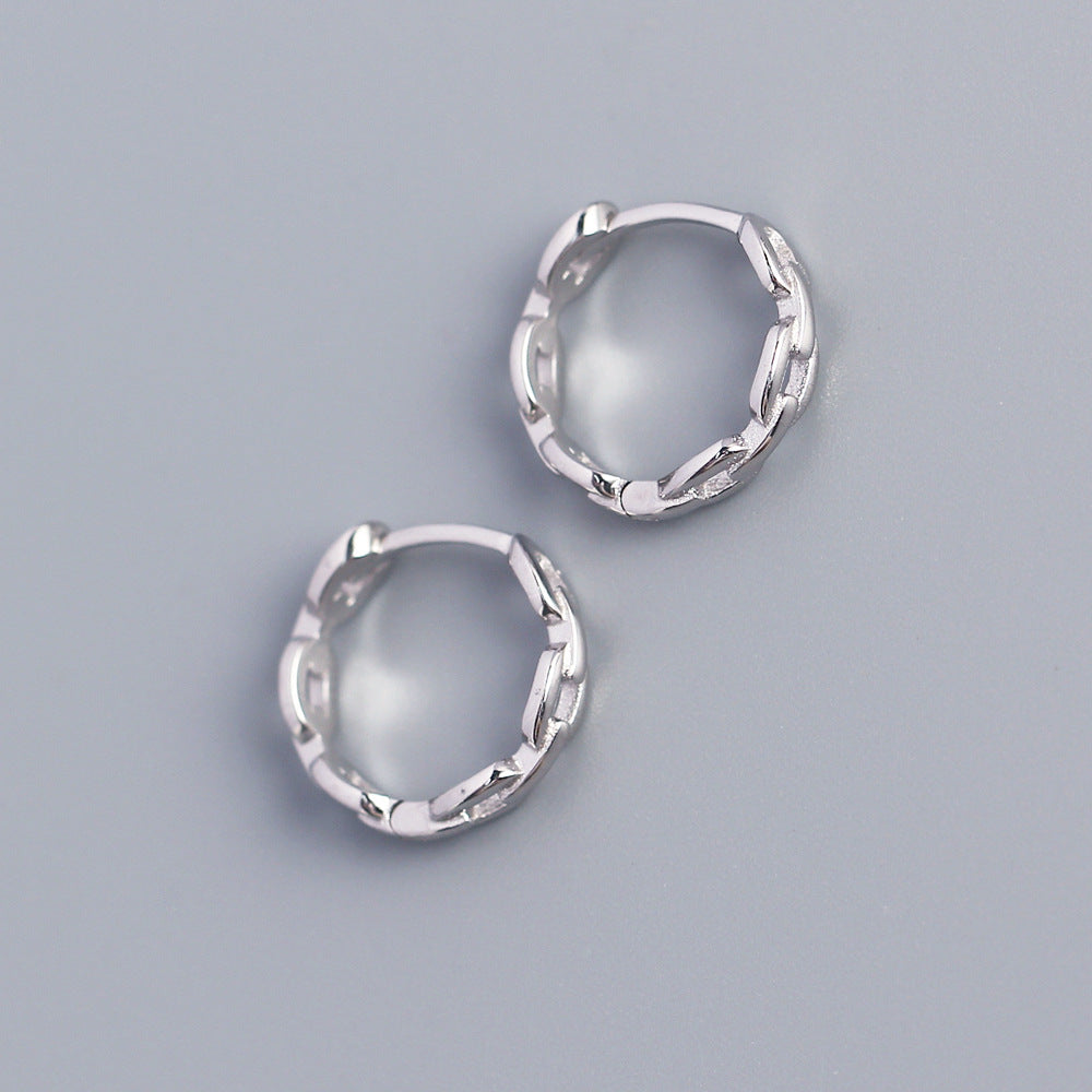 Minimalist Cold-Tone Silver Ear Cuffs with Metal Chain Design for Women S925 Sterling Silver Electroplated Earrings