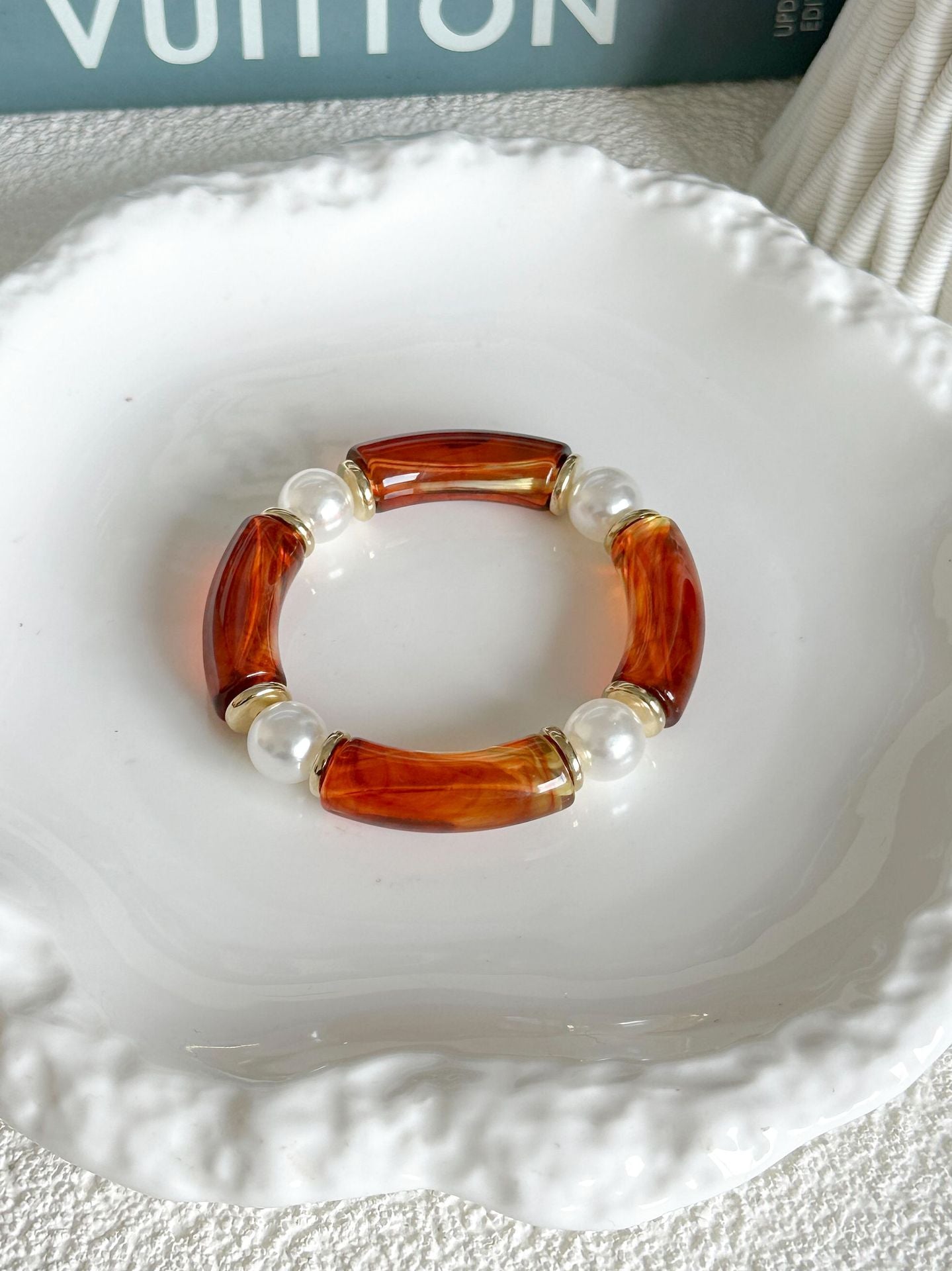Vintage Minimalist Geometric Plated Acrylic Bracelet Set